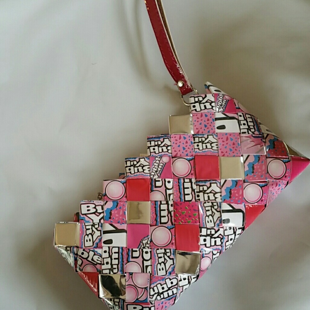 Nahui ollin bubble yum wristlet